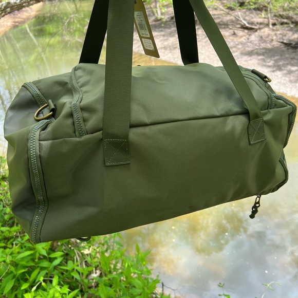 Weatherproof vintage duffel bag - Picture 4 of 8